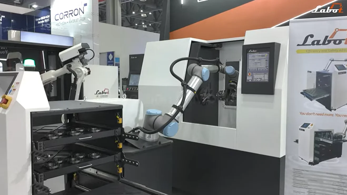 YC Robotech booth with LABOT systems