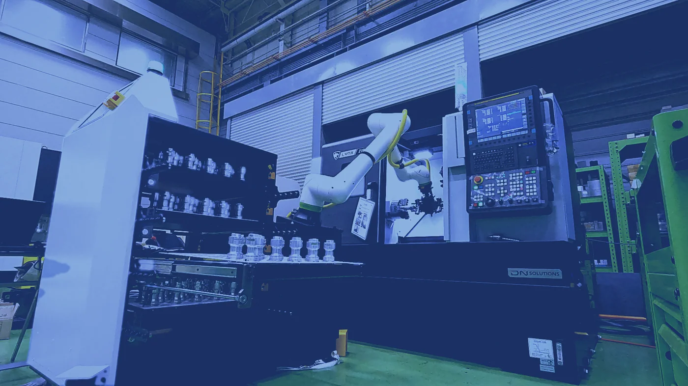 CNC 머신에 부품을 로딩하는 Labot SD 로봇 머신텐딩 시스템